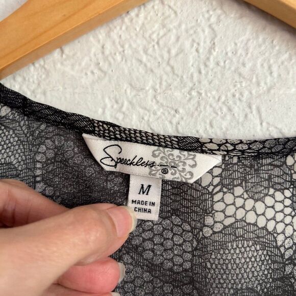 Speechless Women's Med lace print‎ kimono cardigan - Picture 4 of 5